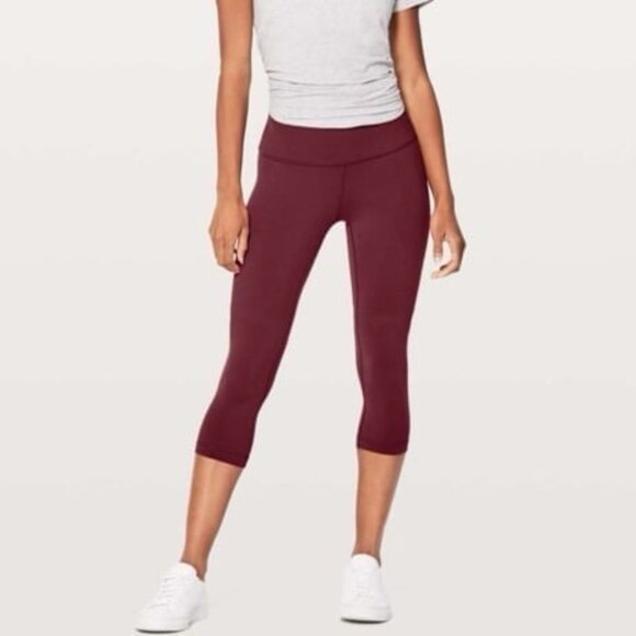 Lululemon Wunder Under Crop High Rise 21’’ Sz 2 - Picture 1 of 8